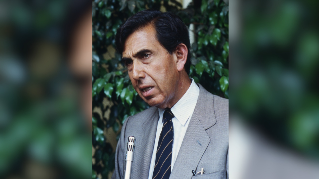 Cuauhtémoc Cárdenas, historic Mexican politician and former presidential candidate, dies at 92
— ABC7 Chicago (WLS-TV)