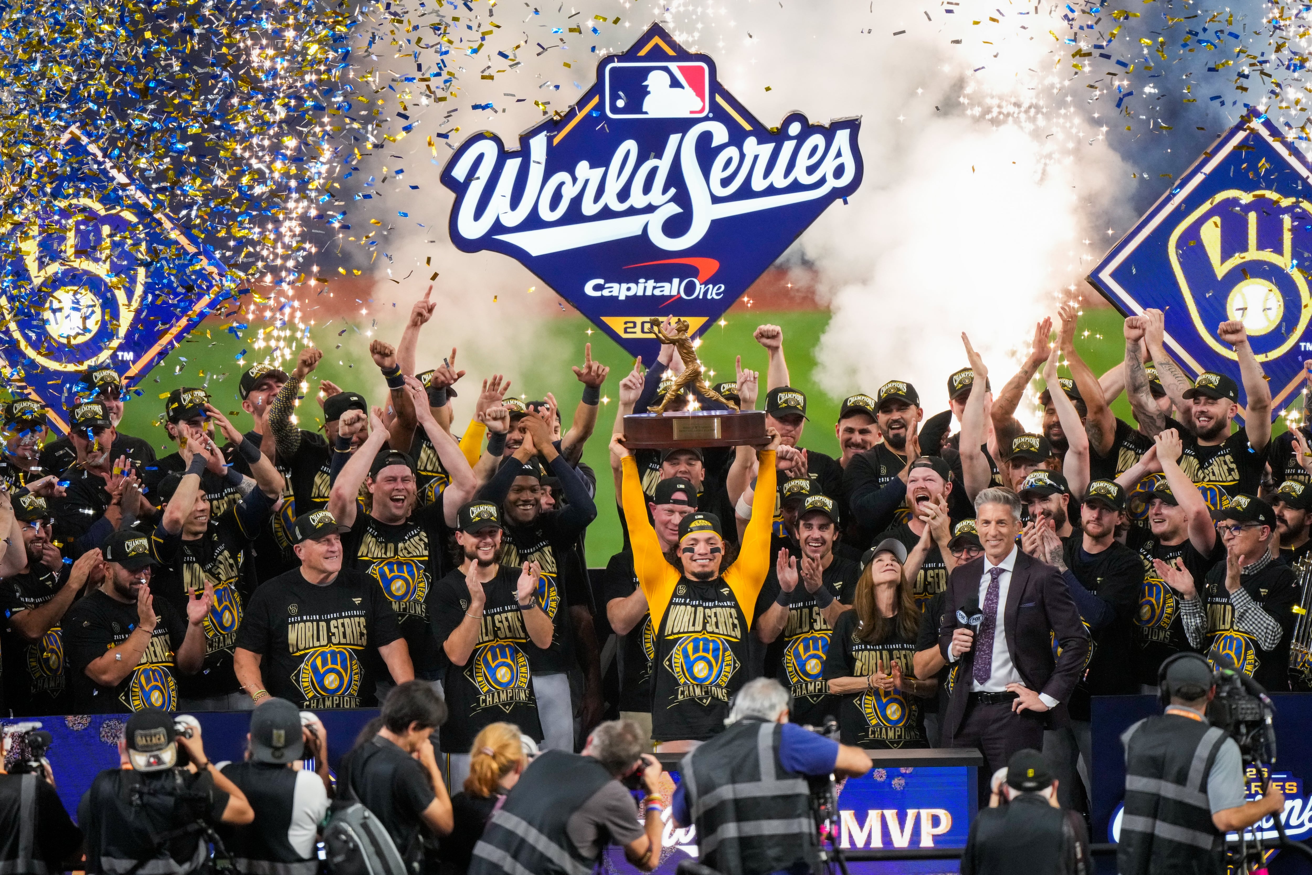Brewers beat the Rays 4-1 in Game 5 to win the first World Series title in franchise history — Hinsdale Business news